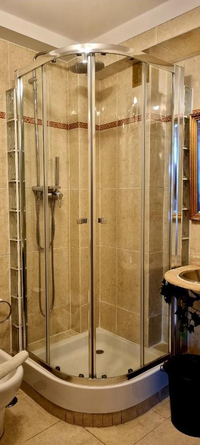 Casa Do Criativo Bed&Breakfast Almada Exterior foto